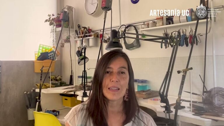 Innovaci&oacute;n y Tradici&oacute;n en el Curso de Orfebrer&iacute;a de la Universidad de Chile