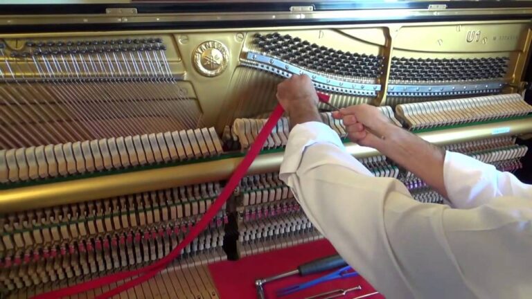 Curso T&eacute;cnico de Afinador de Pianos en Chile: Formaci&oacute;n y Oportunidades