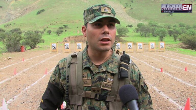 Curso de Tiro del Ej&eacute;rcito de Chile: Formaci&oacute;n y T&eacute;cnicas Efectivas